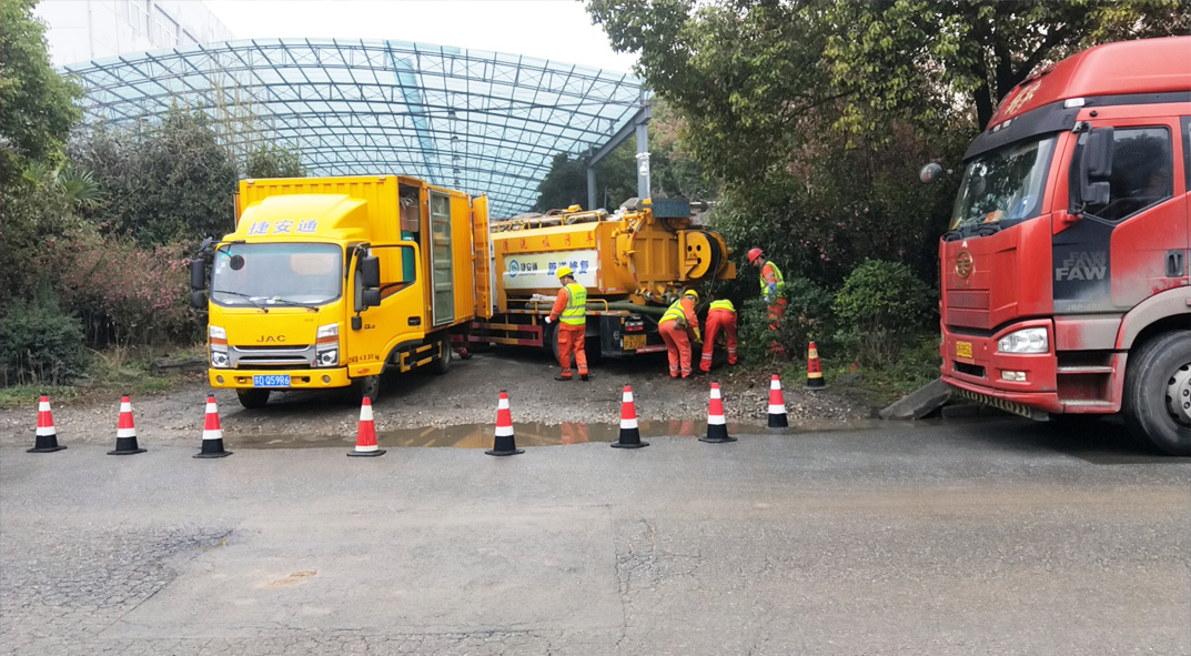 黄冈成区雨污水管网“四位一体”检测疏通项目